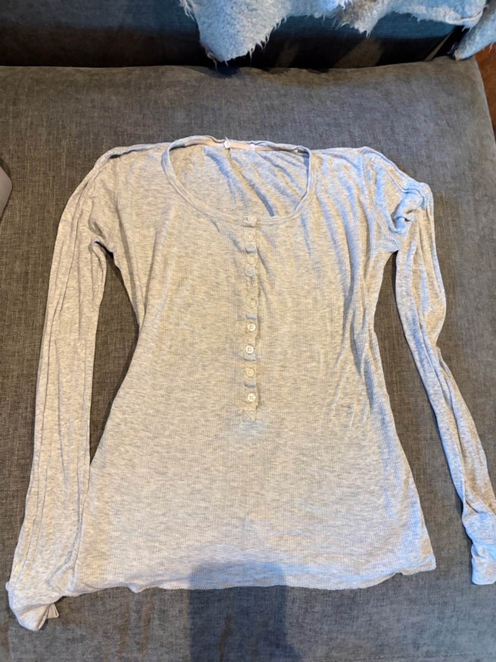 Light Gray Long-Sleeve Henley Top - Women's
